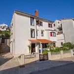 In 14848 Apartment Mali Lošinj